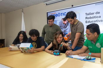 El taller fue orientada a fortalecer oportunidades formativas en el ámbito tecnológico para niños y jóvenes.