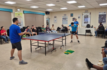 Estudiante participan del Convivio del Día del estudiante 