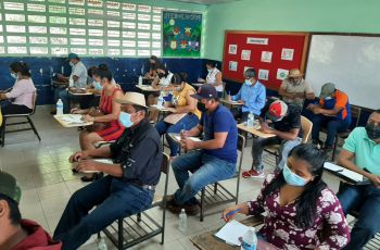 Treinta y ocho personas participaron en el taller de sensibilidad llevado a cabo en Puerto Vidal.