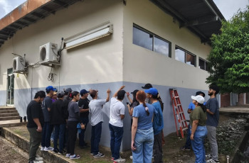 UTP Chiriquí transforma el reciclaje en arte con su nuevo mural ecológico