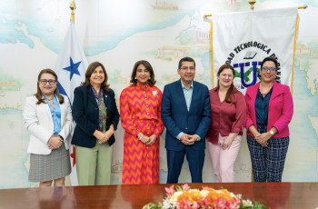 Foto grupal de la actividad. Foto grupal de la actividad.